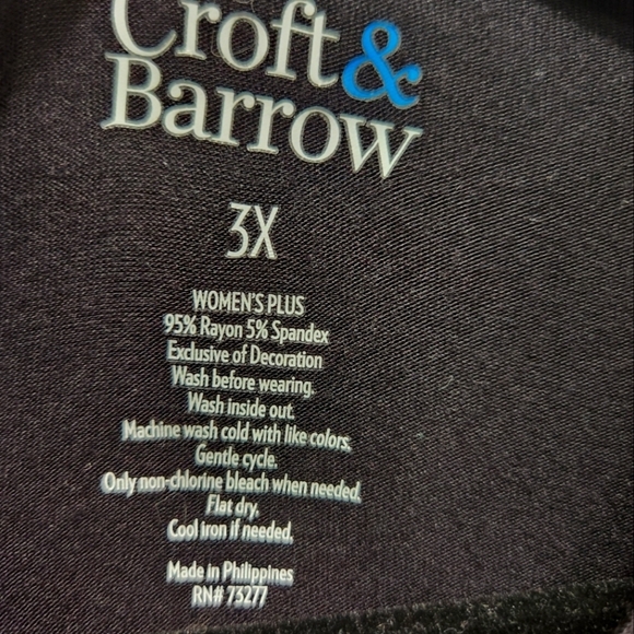 NWT Croft & Barrow Smocked Black Sleeveless Top Plus Size 3X Keyhole Back - Picture 2 of 6